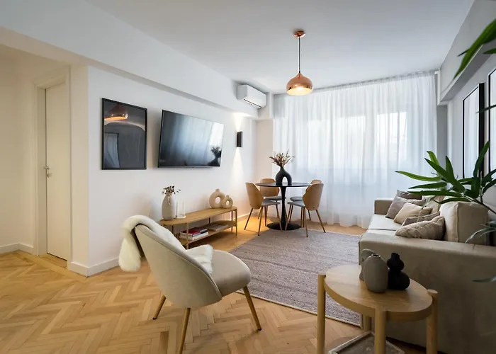 Majestic Downtown * 布加勒斯特